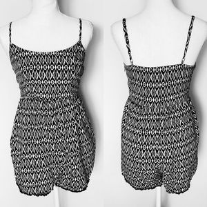 Rue 21 Romper Sz. S